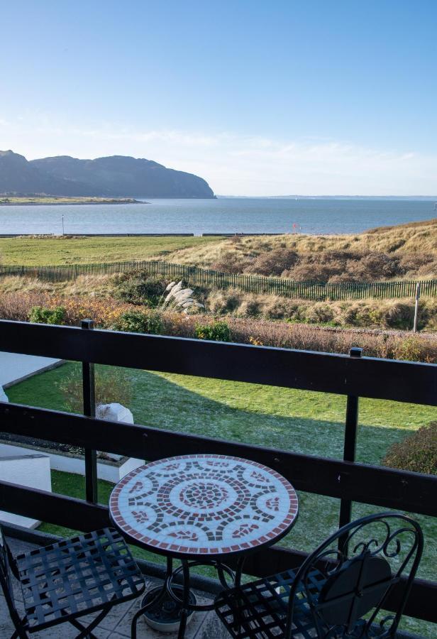 32 Deganwy Beach Екстер'єр фото