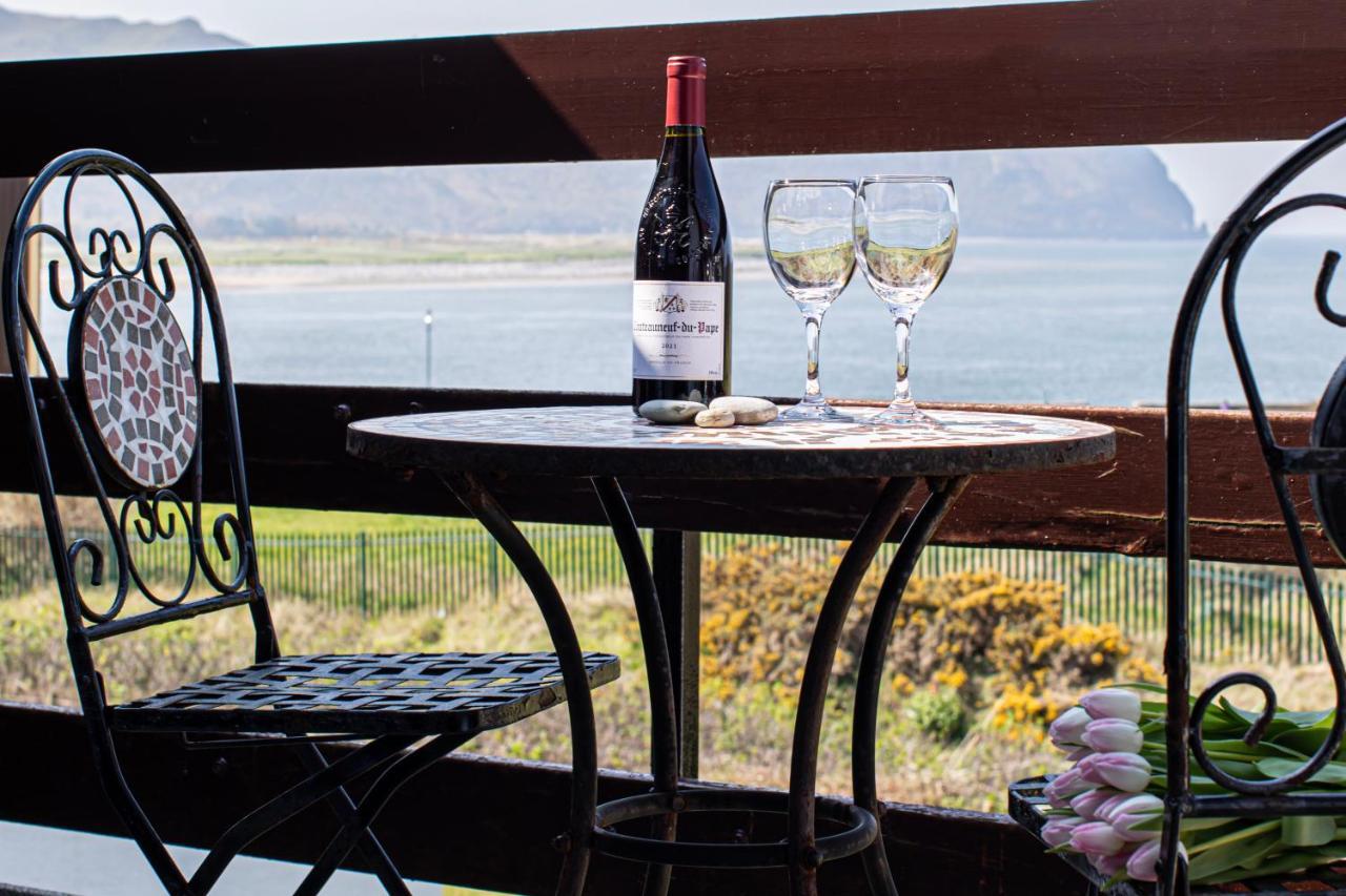 32 Deganwy Beach Екстер'єр фото